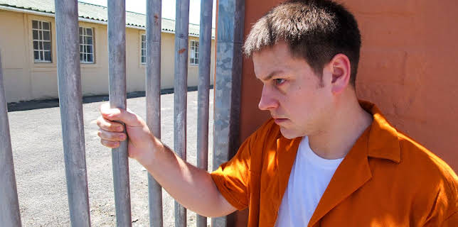 2:05 AM: Banged Up Abroad (S7 E9) (S7) | Paramount | 2/15 2026