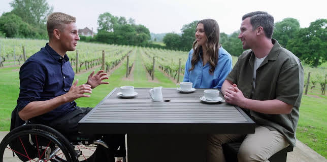 15:30: En plats på landet (S32 E31) (S32) | TV8 | 1/3 2026