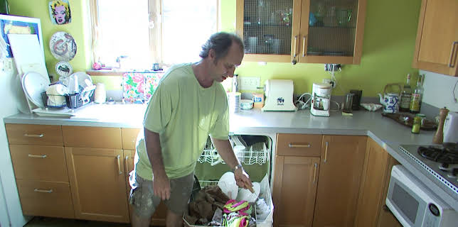 15:30: Extreme Cheapskates (S1 E6) (S1) | TLC | 11/24 2025