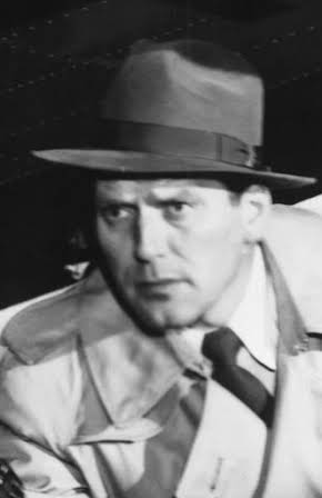 Charles McGraw as 