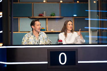08:55: Alle mot alle (S8 E18) (S8) | TVNorge | 5/18 2026