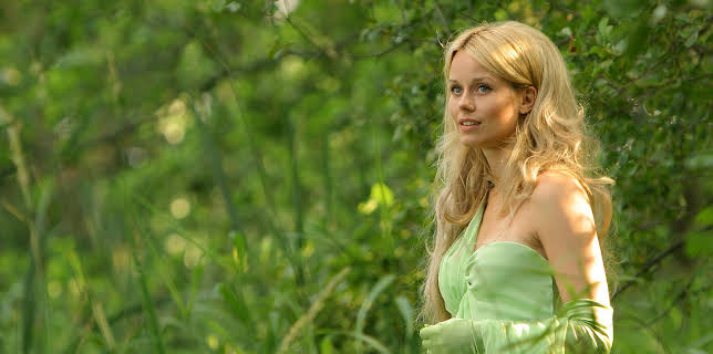 Kim Novak badade aldrig i Genesarets sjö (2005)