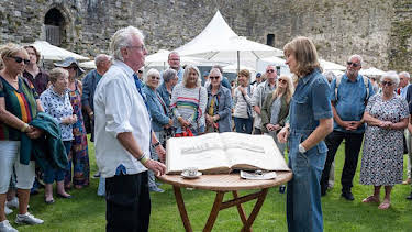 8:15 PM: Antiques Roadshow (S47) | BBC One Wales | 6/21 2026