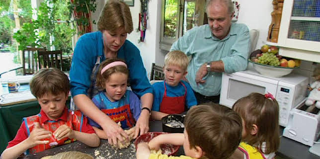 6:00 PM: Rick Stein's Fresh Food (S1 E5) (S1) | Dave | 12/11 2025