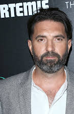 Drew Pearce som Director