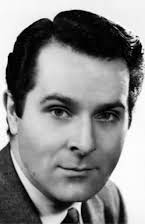 Alexander Scourby como Old Polo