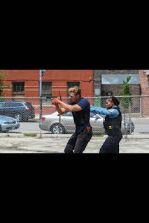 09:19: Chicago P.D. (T12): Ep.2 Sangre de Servicio | Calle 13 | 3/29 2026