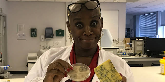 3:25 AM: Food Unwrapped | More 4 | 11/14 2025