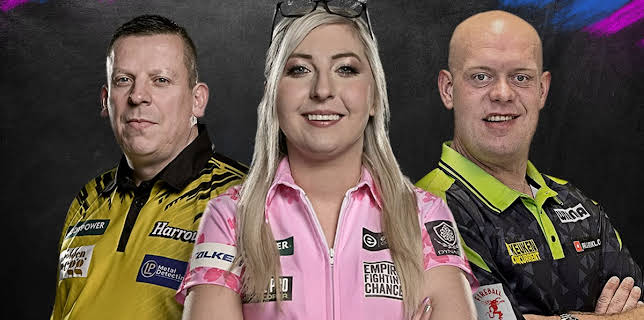 7:00 PM: Live World Darts Championship D8 | Sky Sports F1 | 12/18 2025