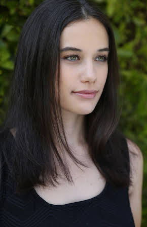 Ella Bleu Travolta as 