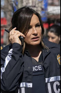 22:53: Ley y orden: unidad de víctimas especiales (T22): Ep.14 Psicópata diplomado | Calle 13 | 4/10 2026