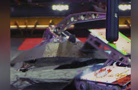 Battlebots: Bounty Hunters, Season 1: You Think You're Beta Than Me?