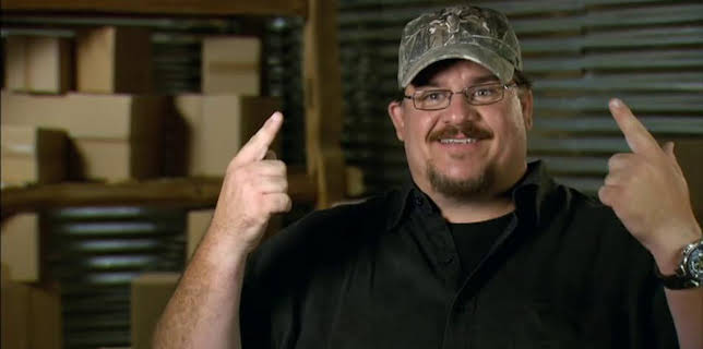 21:30: Storage Wars: Texas (S6 E13) (S6) | TV10 | 12/30 2025