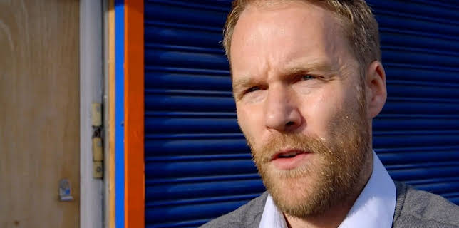 2:00 PM: Nightmare Tenants, Slum Landlords (S3 E2) (S3) | 5 Star | 12/22 2025