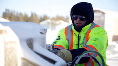 1:00 PM: Ice Road Truckers (S9 E2) (S9) | Paramount | 10/11 2026