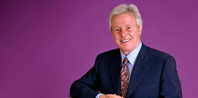 7:00 PM: Antiques Roadshow (S30) | BBC Four | 12/14 2025