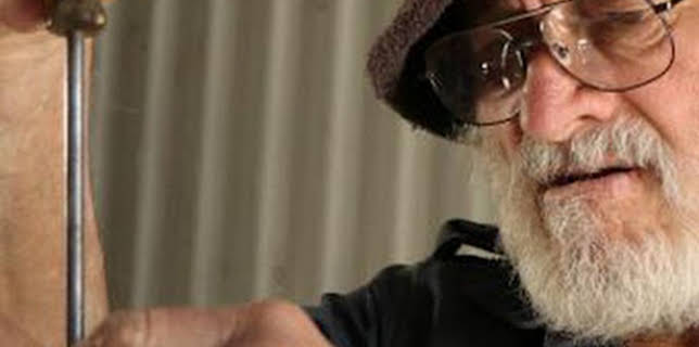 01:37: Cazadores de gemas: Diversión en camiones | Discovery | 12/14 2025