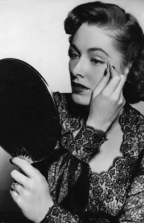 Eleanor Parker as 