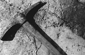 BuzzFeed Unsolved: True Crime: The Horrifying Unsolved Slaughter At Hinterkaifeck Farm