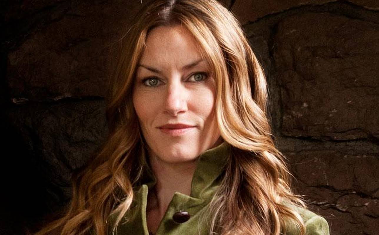 Elyse Saugstad