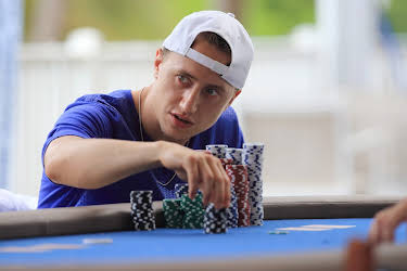 02:50: Mord i paradis (S7 E2) (S7) | TVNorge | 4/4 2026