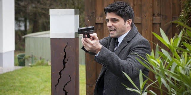 04:25: Der Letzte Bulle | Sat1 | 12/16 2025