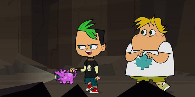 5:00 PM: Total Dramarama (S1) | CBBC | 11/4 2025