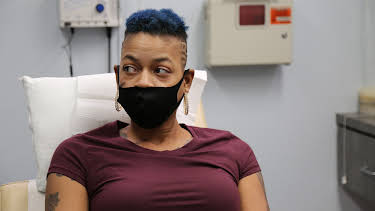00:25: Dr. Pimple Popper (S3 E2) (S3) | TLC | 5/10 2026