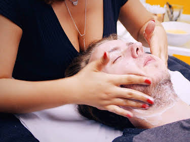 04:30: Body Fixers - Die Beauty Profis | Sixx | 4/26 2026