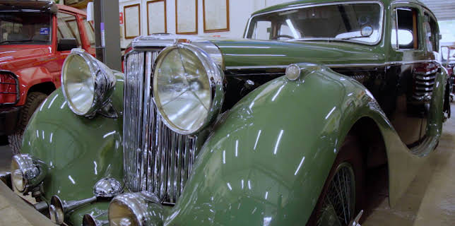 1:00 PM: Bangers & Cash (S1 E2) (S1) | Dave | 1/12 2026