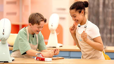 13:40: Bakemesterskapet junior: Kakefest | NRK 2 | 4/27 2026