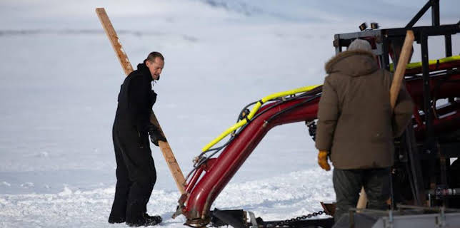 3:00 AM: Gold Divers (S11) | Discovery Channel | 3/11 2026