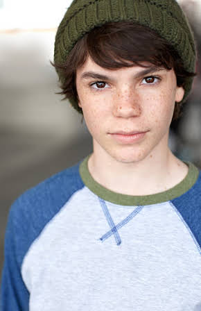 Jentzen Ramirez as Young Gordon