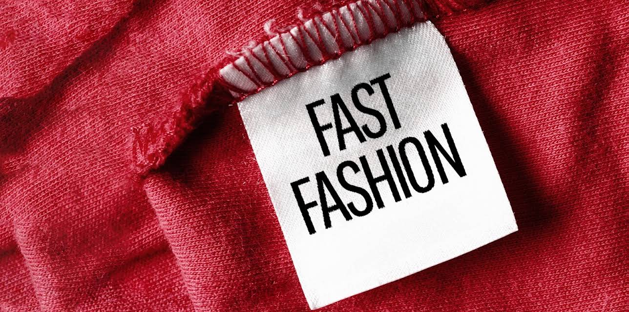 Fast Fashion (2021)