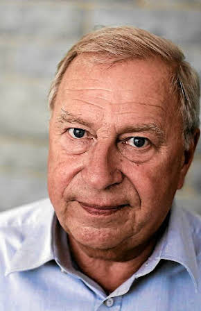 Jerzy Stuhr as 