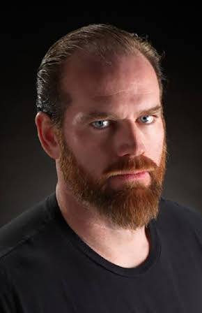 Clint Vanderlinden as 