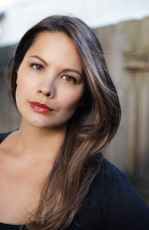 Ming-Zhu Hii as Dr Diana Gordon