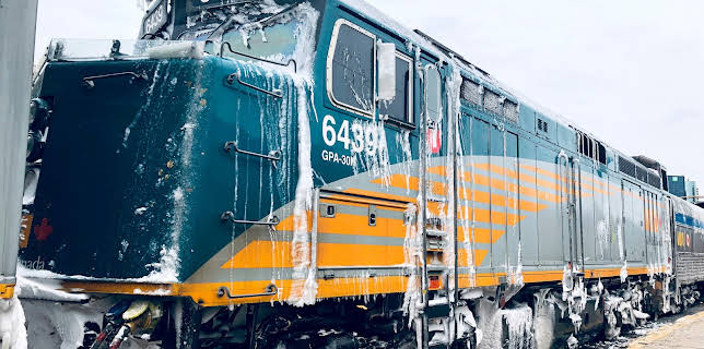 10:50: Mit dem Zug durch Kanada | 3SAT | 12/17 2025