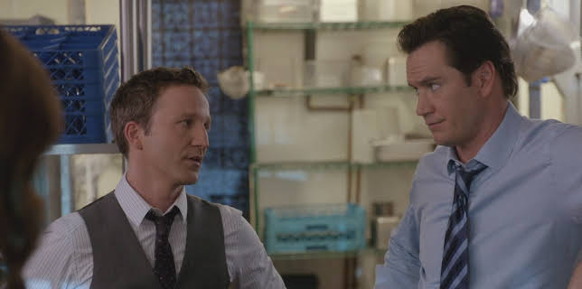 12:55: Franklin & Bash (S4 E2) (S4) | Viasat Series | 2/27 2026