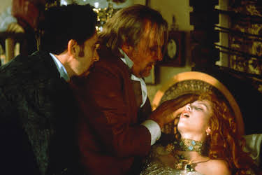 21:00: Bram Stoker's Dracula | TV3 | 11/1 2026
