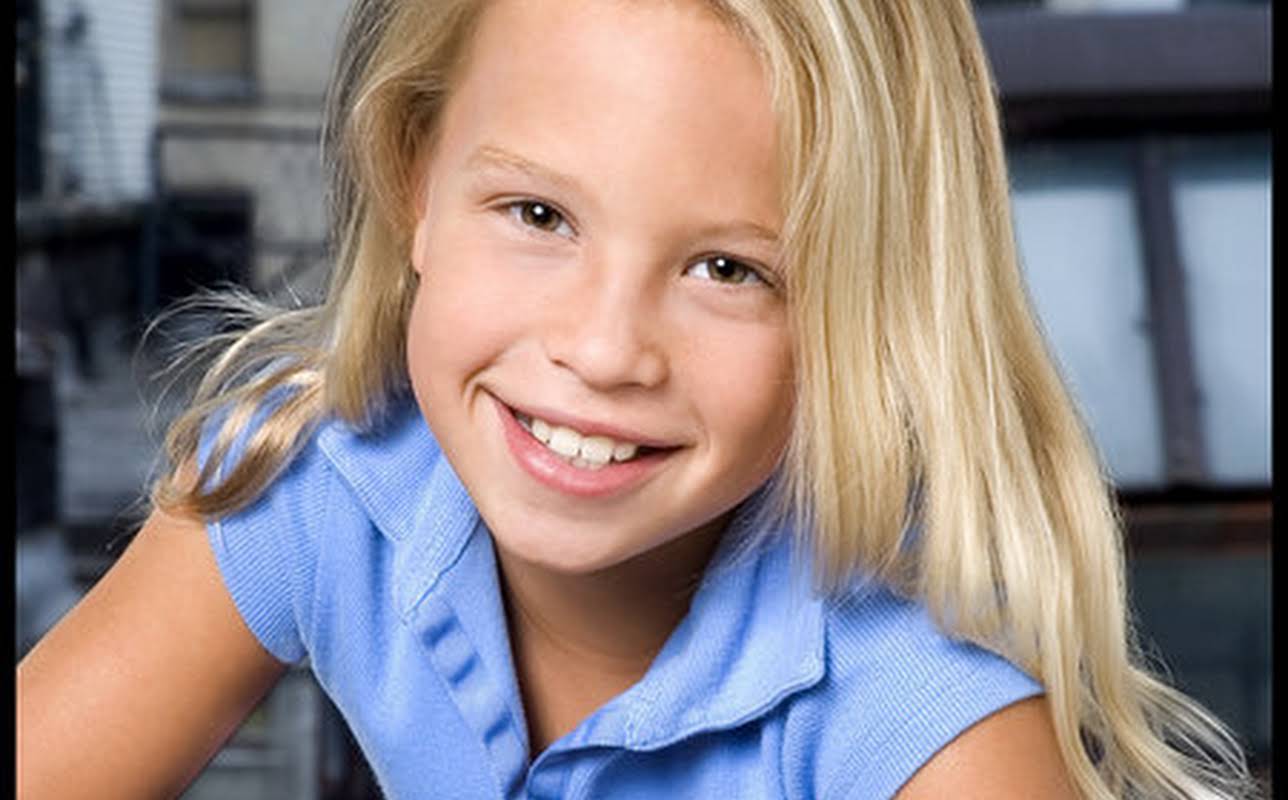 Evie Louise Thompson