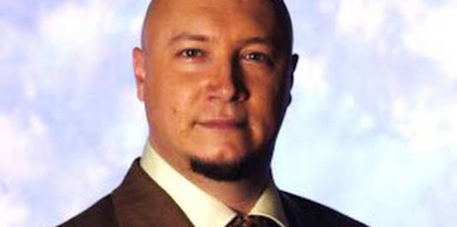 21:00: Lo Cartanyà (T3): Ep.11 Miami | Canal 33 | 3/5 2026