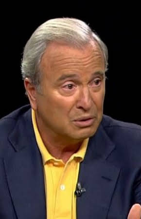 Ken Auletta as 