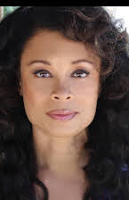 Valarie Pettiford som 
