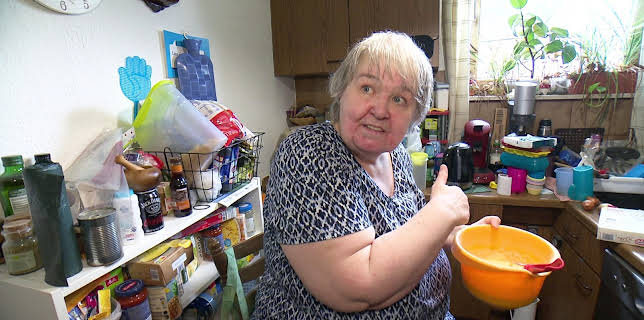 17:05: Hartz Rot Gold (S5 E13) (S5) | RTL 2 | 3/18 2026