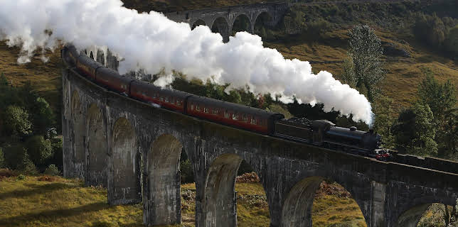 06:00: How Do They Do It? (S16 E6) (S16) | Discovery Channel | 11/12 2025