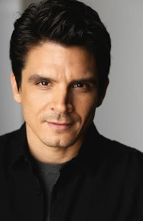Justin Lee Wilson as 