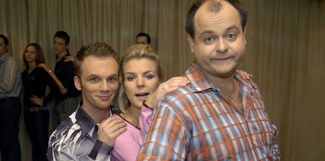 03:35: Die dreisten Drei - Die Comedy-WG | Sat1 | 3/14 2026