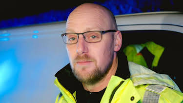 12:00 PM: Traffic Cops (S10 E6) (S10) | 5 Star | 1/8 2026