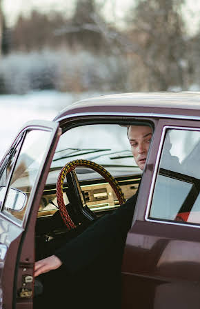 Tom J. Benedict as Kheskuld